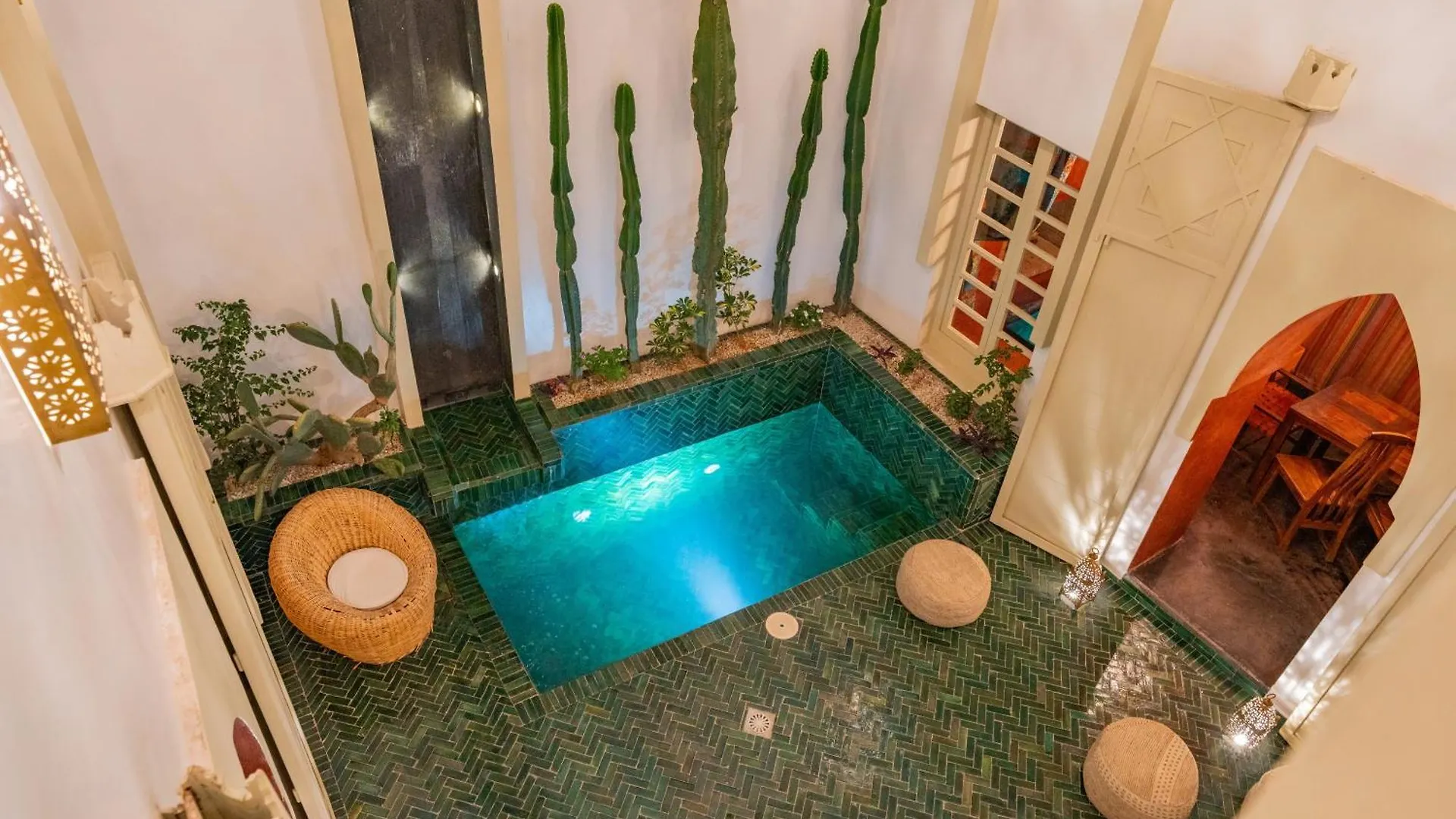 Riad Sabbar Private 4-Bedroom Riad With Heated Pool, Free Wifi & Breakfast Marrakesh