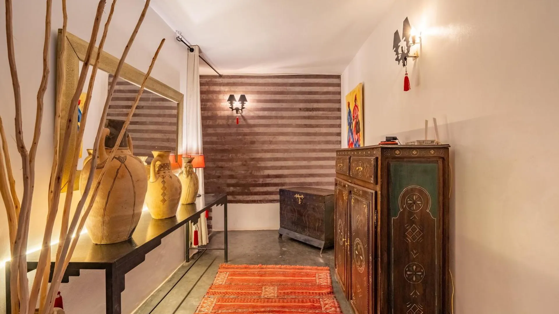 Riad Sabbar Private 4-Bedroom Riad With Heated Pool, Free Wifi & Breakfast Marrakesh