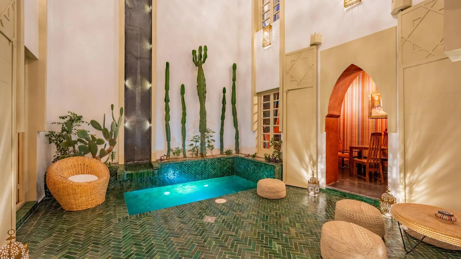 Riad Sabbar Private 4-Bedroom Riad With Heated Pool, Free Wifi & Breakfast Marrakesh