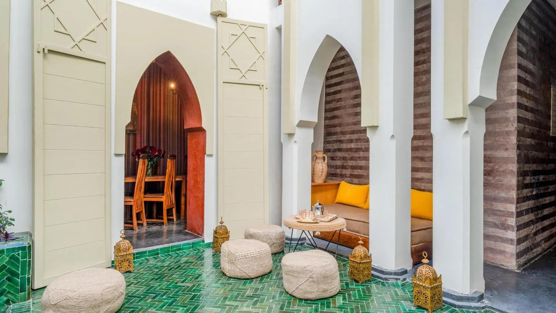 Riad Sabbar Private 4-Bedroom Riad With Heated Pool, Free Wifi & Breakfast Marrakesh